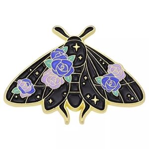 🌹 Blossom Moth Pin